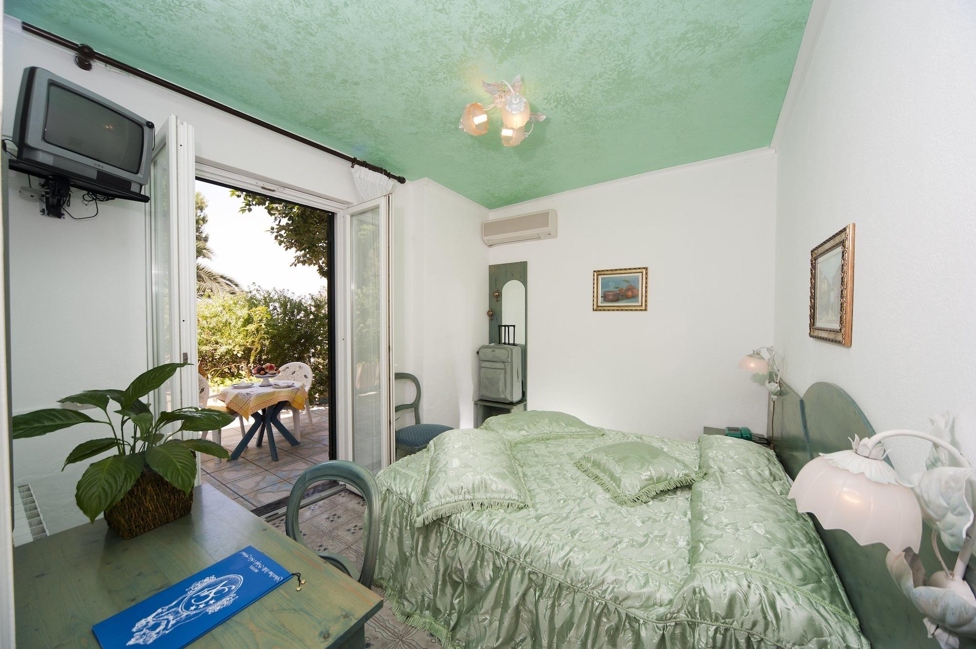 Hotel Giardino Delle Ninfe E La Fenice Ischia Luaran gambar