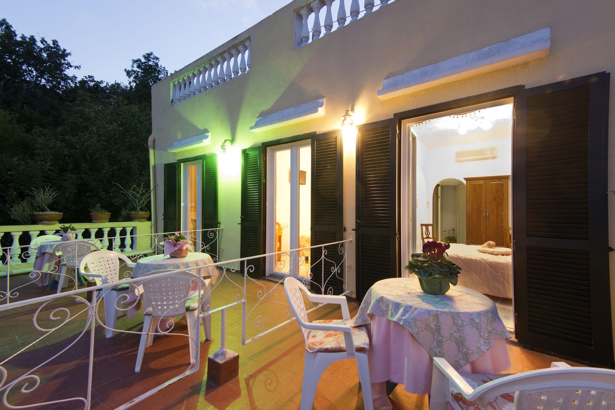 Hotel Giardino Delle Ninfe E La Fenice Ischia Luaran gambar