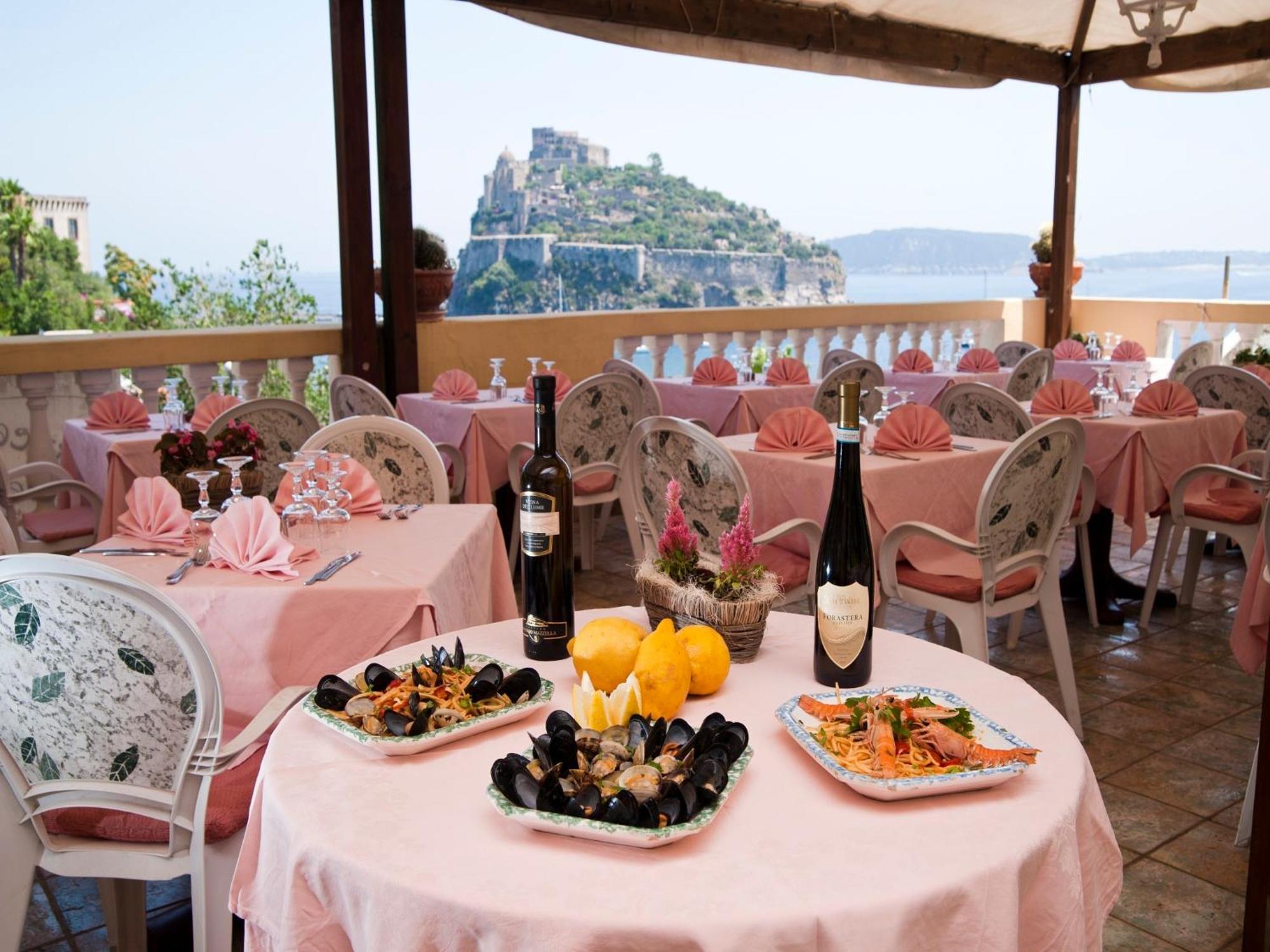 Hotel Giardino Delle Ninfe E La Fenice Ischia Luaran gambar